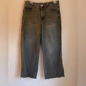 Old Navy extra high rise, wide leg, women’s size 12, faded black wash.